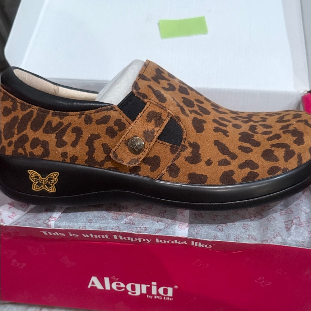 Alegria Women's Brown Leopard Mules